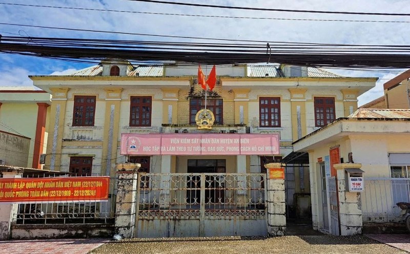 The Inspection Committee of Kien Giang Provincial Party Committee proposed to expel from the Party and remove from all Party positions the former leader of the People's Procuracy of An Bien district. Photo: Bui Thi