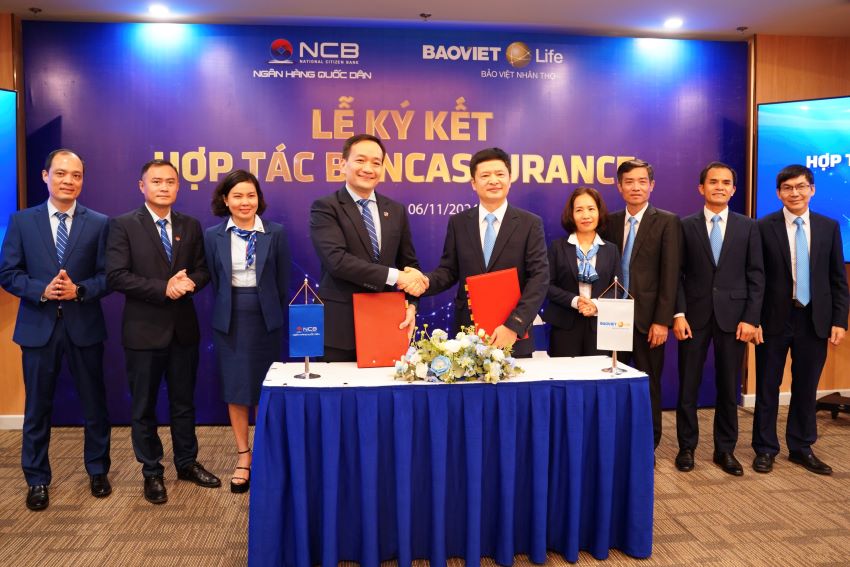 Bao Viet Life and National Citizen Bank (NCB) signed a cooperation agreement in the field of bancassurrance. Photo: Bao Viet