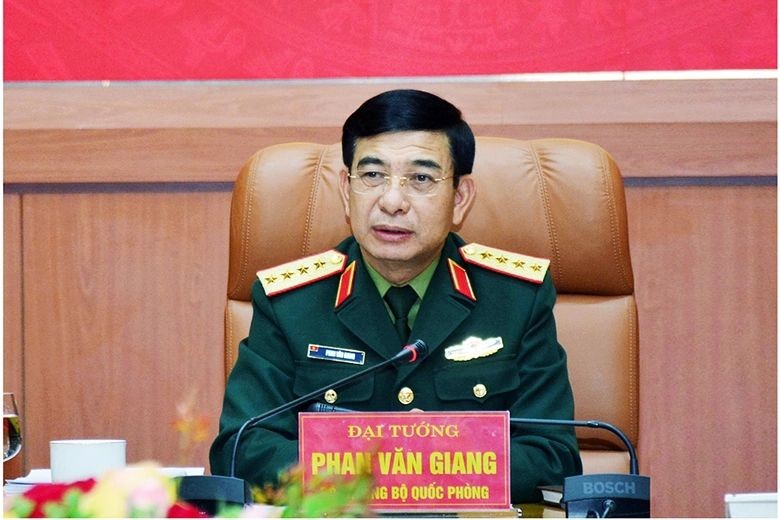 General Phan Van Giang - Minister of National Defense has just sent a letter of thanks to the Party Committee, government, people, agencies, units and armed forces of Binh Dinh province. Photo: Ministry of National Defense