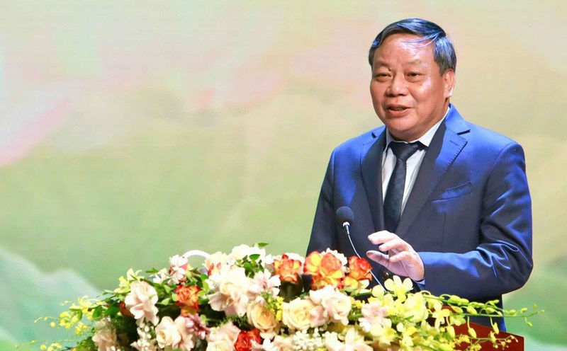 Mr. Nguyen Van Phong was assigned as Permanent Deputy Secretary of the Hanoi Party Committee, term XVII, 2020-2025. Photo: Viet Thanh