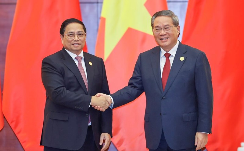 During his working trip to China, Prime Minister Pham Minh Chinh had a very rich working program, with 19 bilateral activities, including talks with Chinese Premier Li Qiang. Photo: VGP