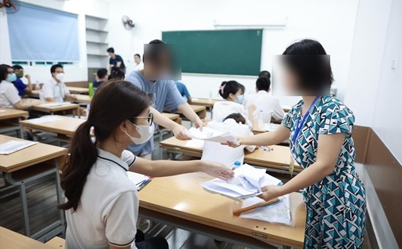 Early salary increase is regulated in Circular No. 08. Illustration: Van Trang