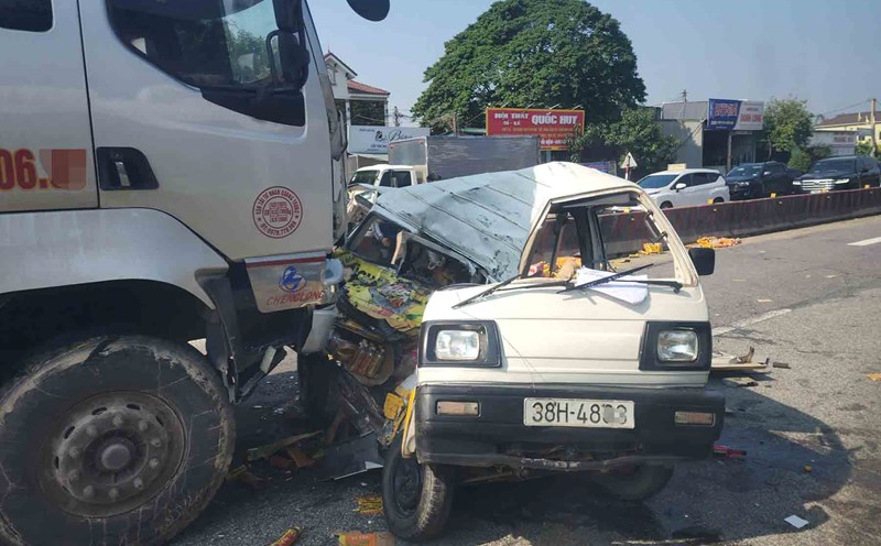 Accident scene. Photo: Quang Tuan