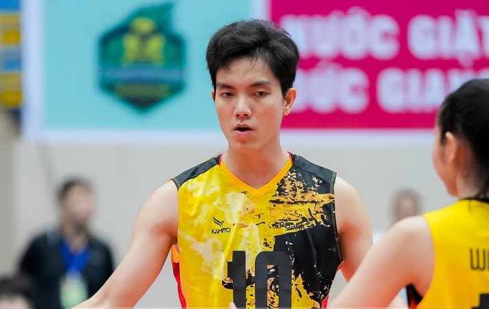 LPB Ninh Binh faced Duc Giang Chemicals on the third day of competition, phase 2 of the 2024 National Volleyball Championship. Photo: Vietnam Volleyball