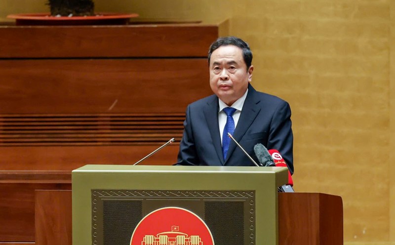 National Assembly Chairman Tran Thanh Man emphasized the determination to abandon the mindset of "if you can't manage it, then ban it." Photo: T.Vuong