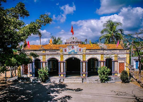 Hien Luong Communal House in Hien Luong Village, Van Luong Commune, Van Ninh District, Khanh Hoa. Photo: Monuments Conservation Center
