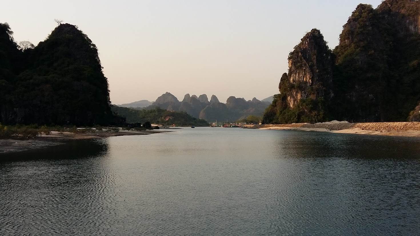 Lang chai Ha Phong, TP Ha Long. Anh: Nguyen Hung