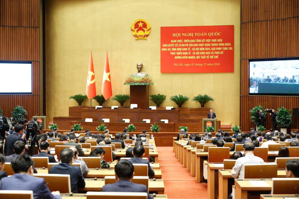 The Head of the Central Organizing Committee said that implementing the arrangement and merger plan will reduce 4 National Assembly Committees and 1 agency under the National Assembly Standing Committee. Photo: T.Vuong