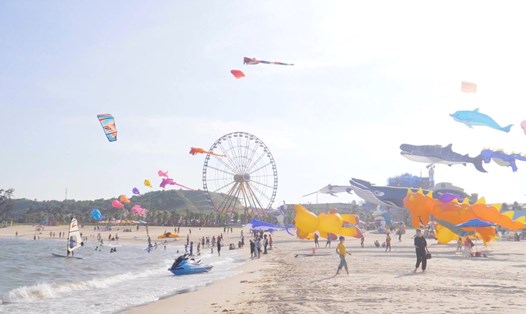 Xu hướng du lịch đa thế hệ vừa gắn kết các thành viên trong gia đình vừa khám phá thiên nhiên. Ảnh: Duy Tuấn