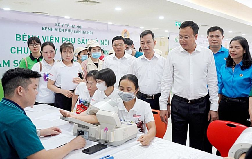 Trade unions need to adapt and innovate to protect the legitimate rights and interests of workers in the AI ​​era (illustrative photo). Photo: Manh Quan