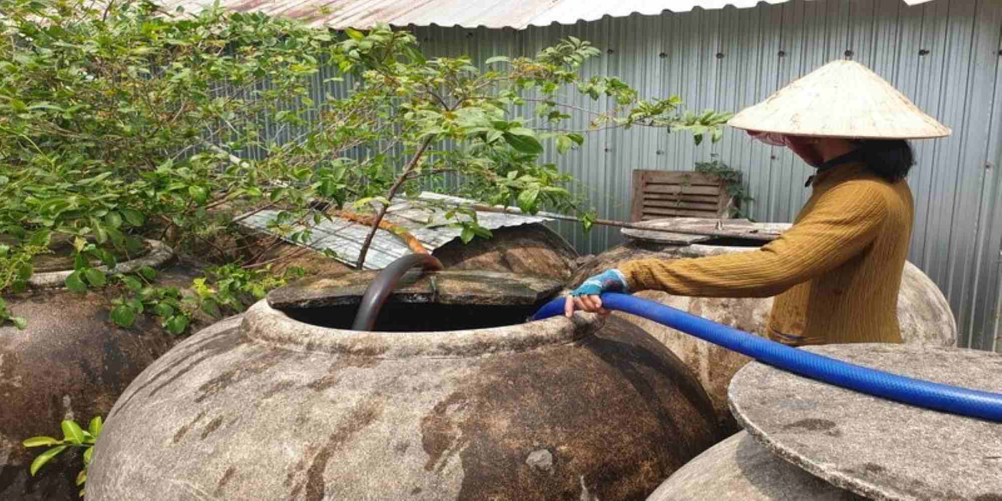 People store water for the dry season in 2024. Photo: Nhat Ho