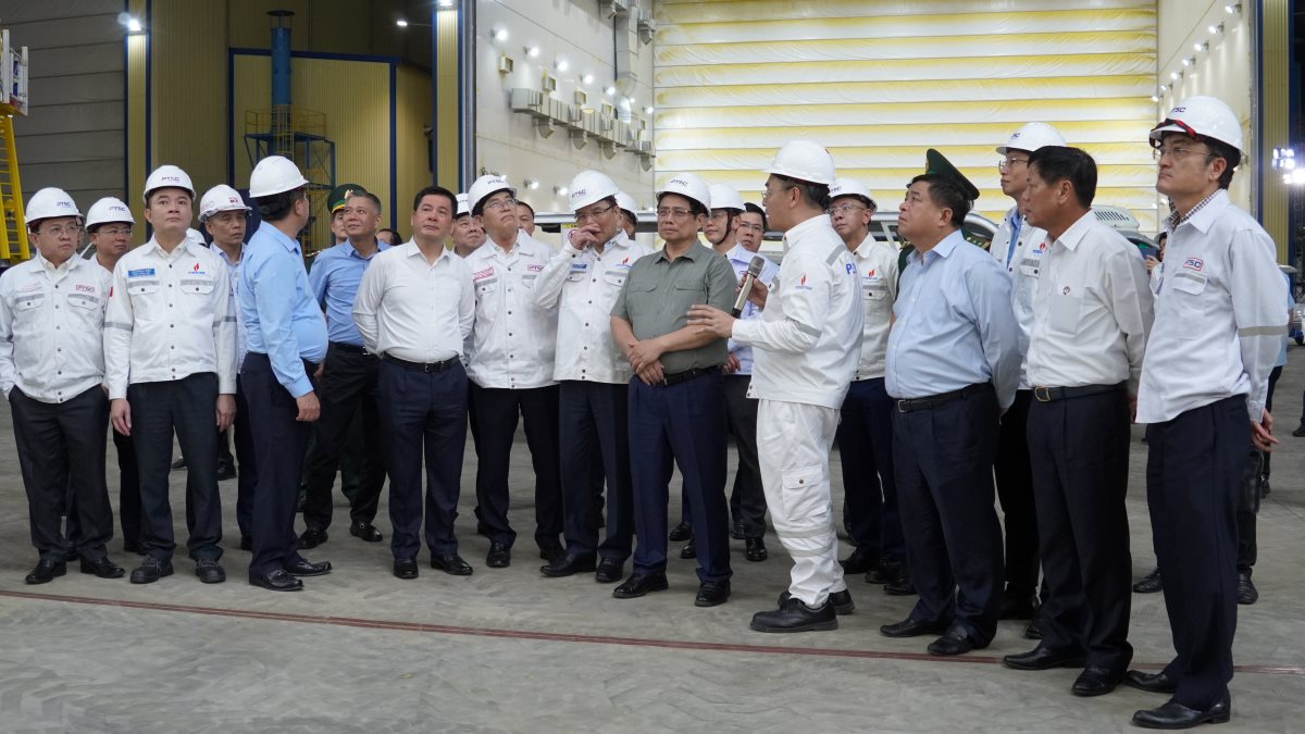 Prime Minister Pham Minh Chinh and his delegation attended a series of events organized by the Vietnam Oil and Gas Group and PTSC. Photo: Thanh An