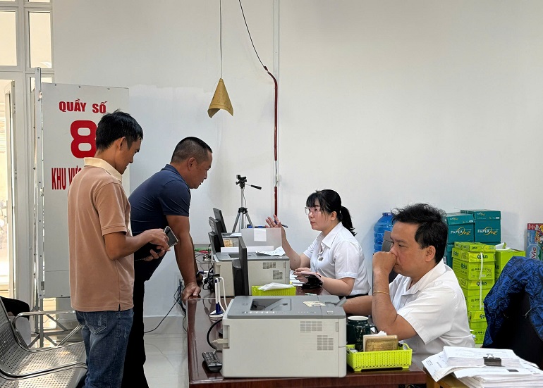 Dak Lak plans to merge and reorganize many units to streamline the apparatus, in accordance with local characteristics and political tasks. Photo: Bao Trung