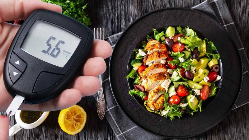 The Mediterranean diet is good for blood sugar. Graphics: Ha May