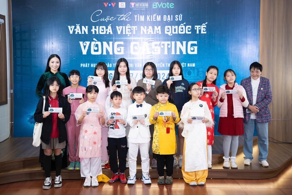 The contest “Searching for International Ambassadors of Vietnamese Culture” has officially launched. Photo: Organizing Committee