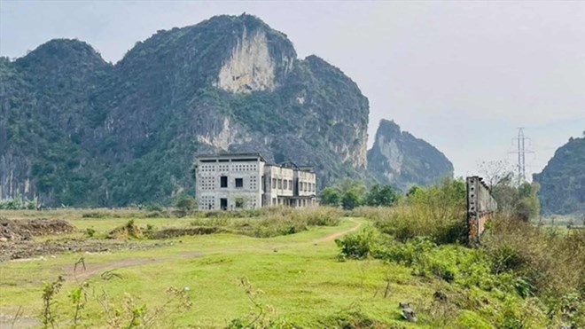 Loay hoay tìm lối ra cho dự án ximăng bỏ hoang 17 năm tại Ninh Bình