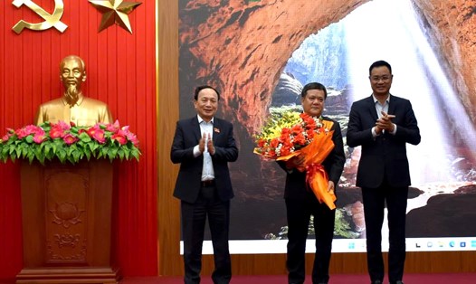 Ông Trần Phong được bầu giữ chức Phó Bí thư Tỉnh ủy Quảng Bình. Ảnh: V. Huyền