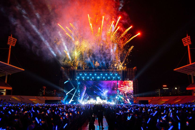 An unforgettable performance by the singer Anh trai say hi in Hanoi. Photo: Producer