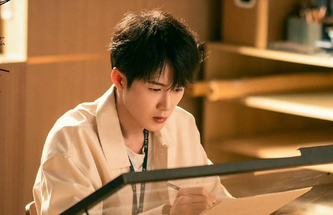 Dan Kien Thu in a scene from the movie "Lap toi do giam 2". Photo: Producer