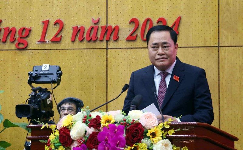 Chairman of Lang Son Provincial People's Committee Ho Tien Thieu accepted responsibility as the head for the delay in issuing legal documents guiding the implementation of the 2024 Land Law. Photo: Thanh Binh