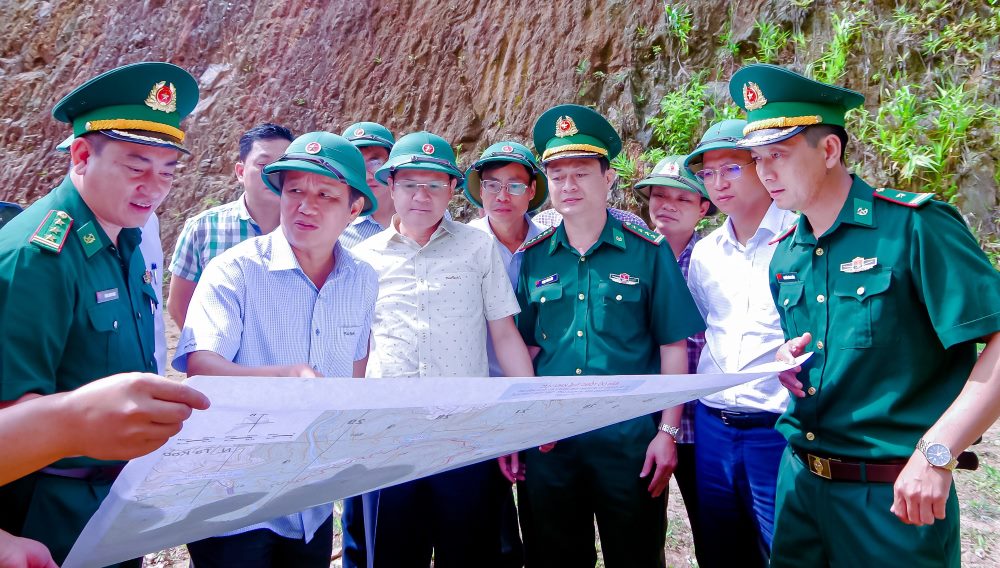 Trai qua 60 nam xay dung, chien dau va truong thanh (tu ngay 15.12.1964), cac the he can bo, chien si BDBP tinh Thua Thien Hue da khong ngung ke thua va phat huy ban chat tot dep, truyen thong ve vang cua Dang, cua dan toc, cua Quan doi nhan dan, Cong an nhan dan vu trang (Bo doi Bien phong ngay nay), lap nhieu chien cong xuat sac, bao ve vung chac chu quyen, an ninh bien gioi quoc gia.