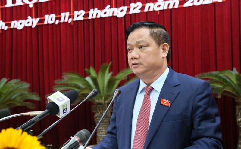 Mr. Nguyen Khac Than - Secretary of the Provincial Party Committee, Chairman of the People's Committee of Thai Binh province requested to focus on immediately implementing the arrangement and streamlining of the apparatus to be effective and efficient in accordance with the direction of the Politburo and the Central Steering Committee. Photo: Ha Linh