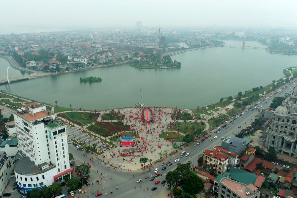 Phu Tho's growth rate in 2024 will reach 9.53%, the highest in the past 15 years. Photo: To Cong