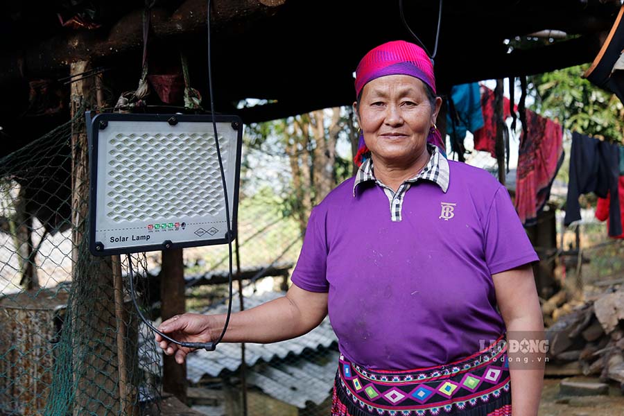 Cuoc song cua nguoi dan vung cao Dien Bien sap sang mot trang moi sau Chuong trinh “Bung sang Dien Bien“.