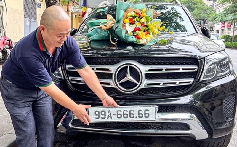License plate number of the car that won the auction. Illustration photo: H.Quang