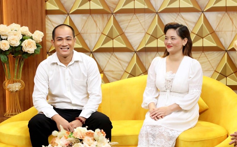 The couple at "Husband and Wife Harmony". Photo: Producer.