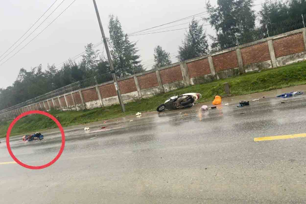 The scene of the accident where Ms. L died on the spot. Photo: Ha Tuan.