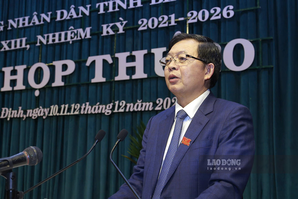 Binh Dinh Provincial Party Secretary Ho Quoc Dung gave a speech at the meeting. Photo: Hoai Luan