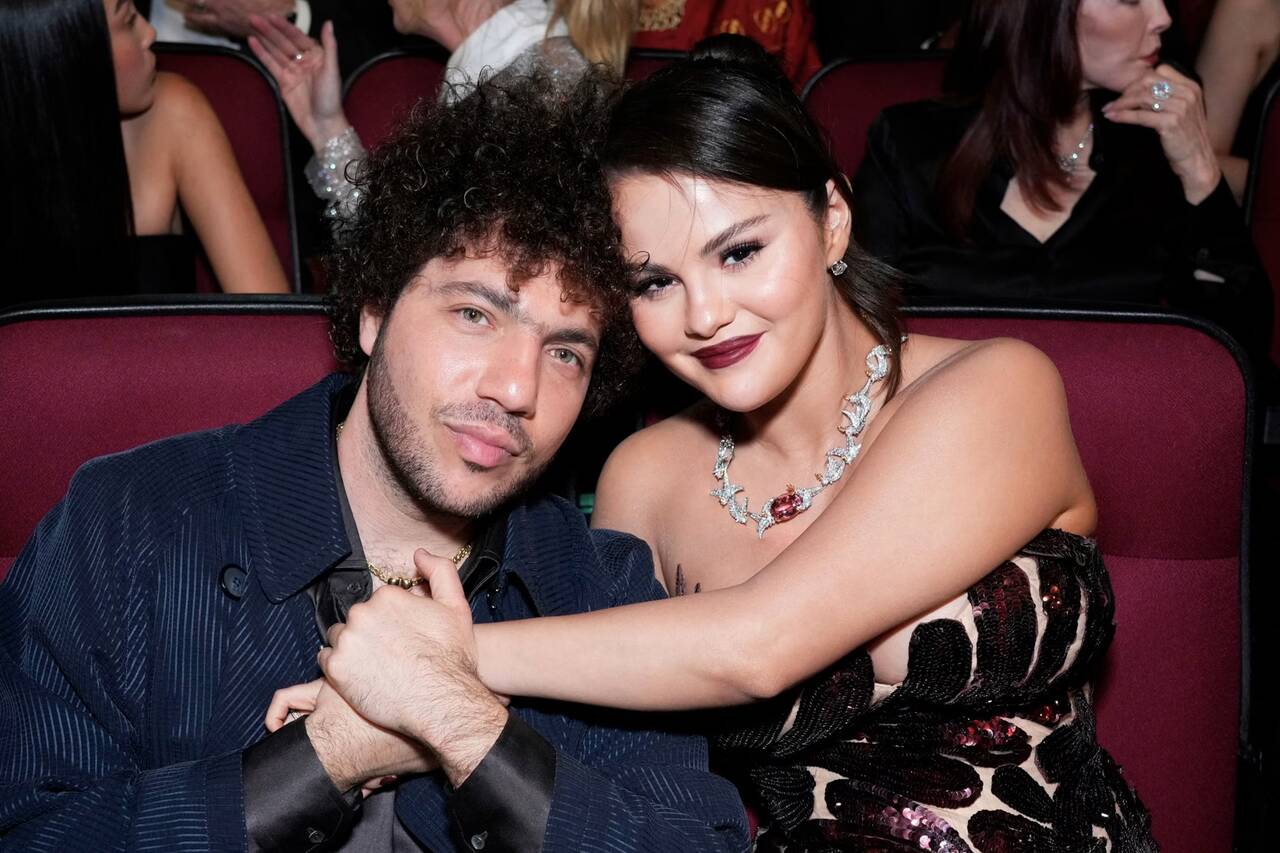 Selena Gomez và Benny Blanco đính hôn