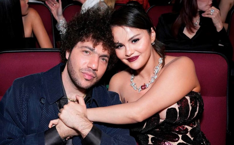 Selena Gomez và Benny Blanco đính hôn