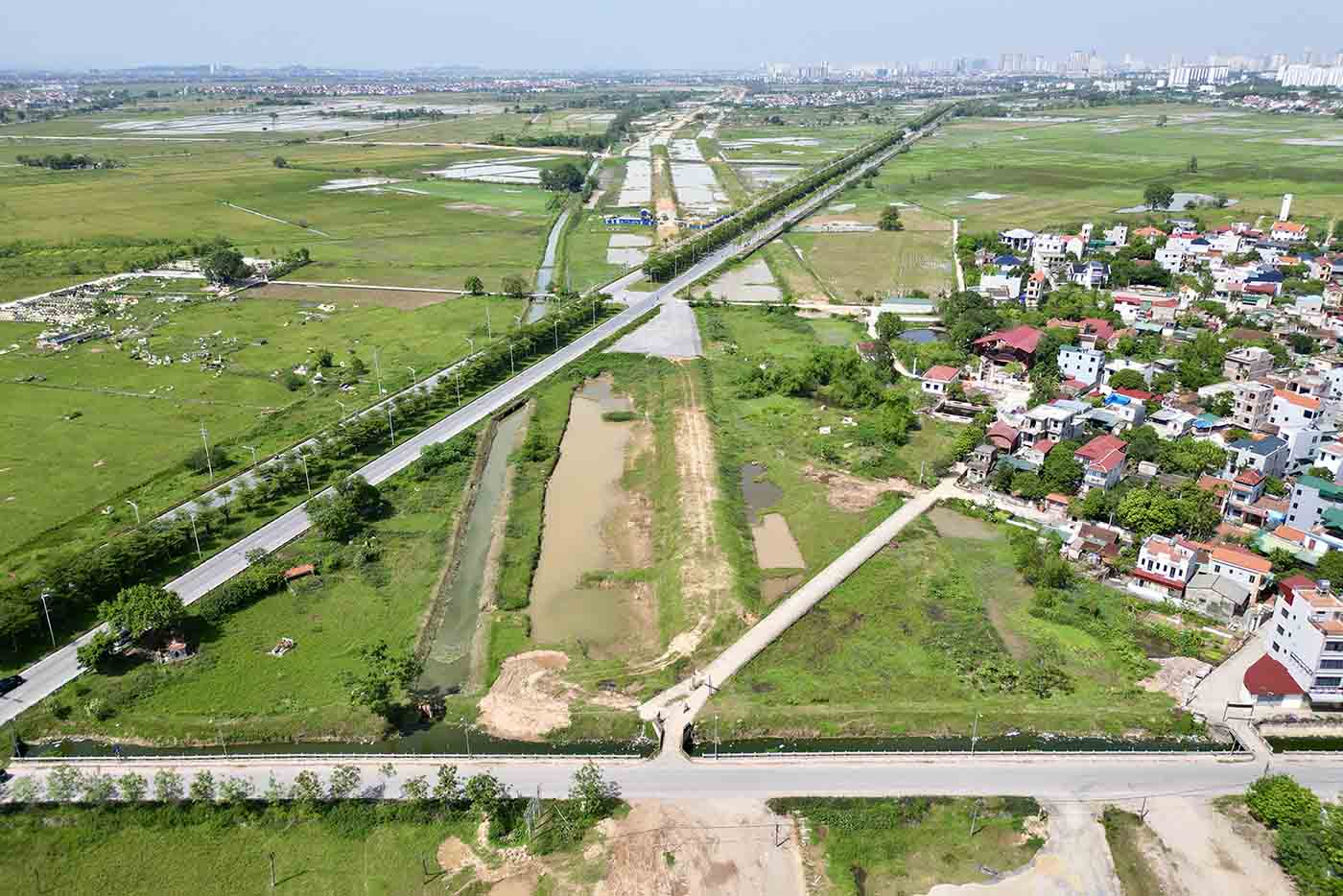 Nut giao duong truc phia Nam Ha Tay (cu) va Vanh dai 4 vung Thu do doan qua huyen Thanh Oai, Ha Noi. Anh: Huu Chanh