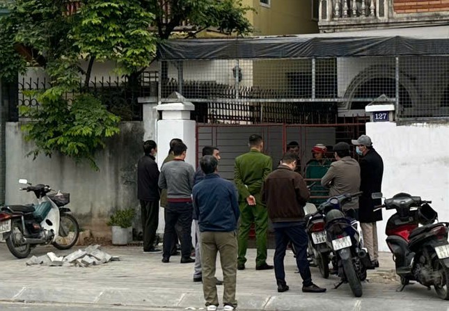 The scene of the house where Mr. B was electrocuted and died. Photo: Nguyen Truong