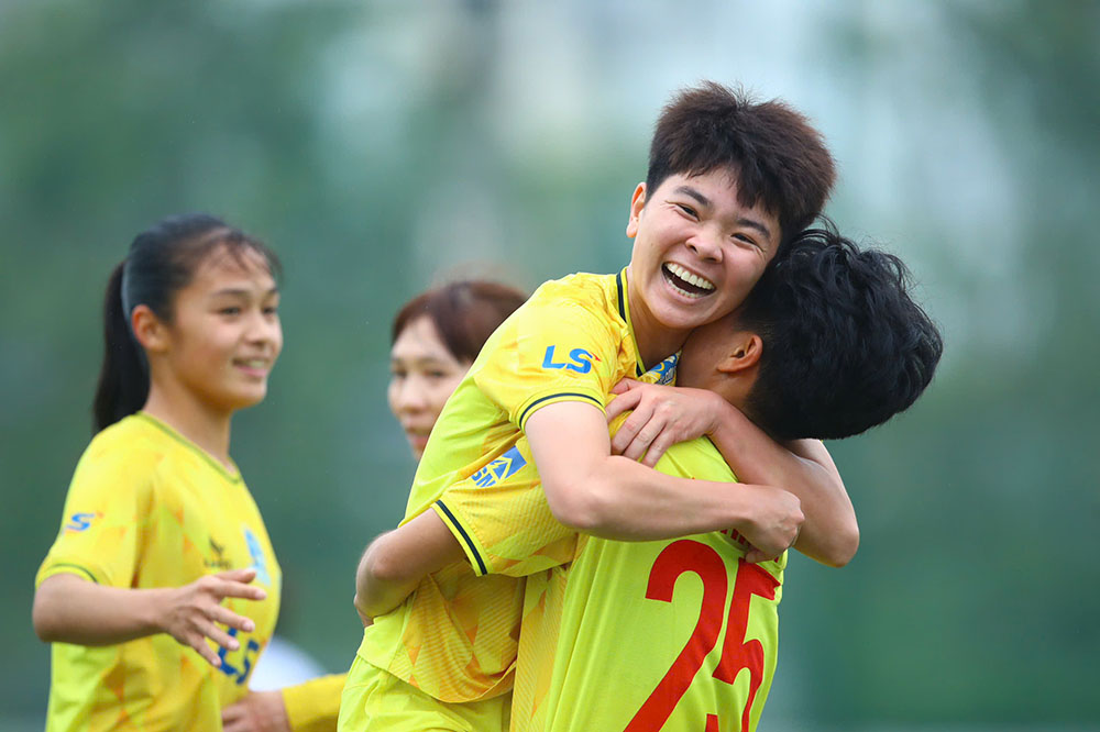 Ho Chi Minh City Club won 3rd place in the 2024 National Women's Cup. Photo: VFF