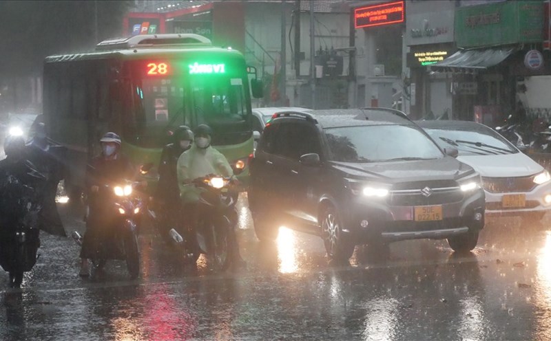 heavy rain due to cold air