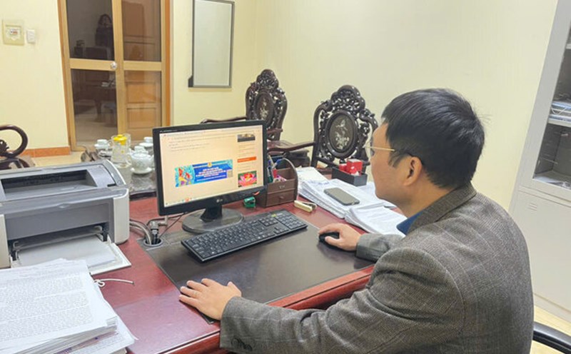 The contest is organized in the form of an online multiple choice test. Photo: Mai Huong