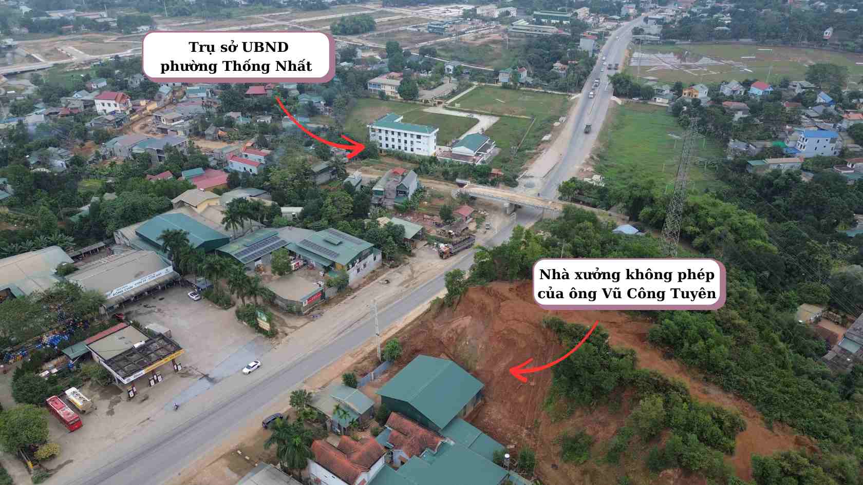 The unlicensed factory still exists brazenly next to National Highway 6 and only 100m from the People's Committee of Thong Nhat Ward, Hoa Binh City. Photo: Minh Nguyen