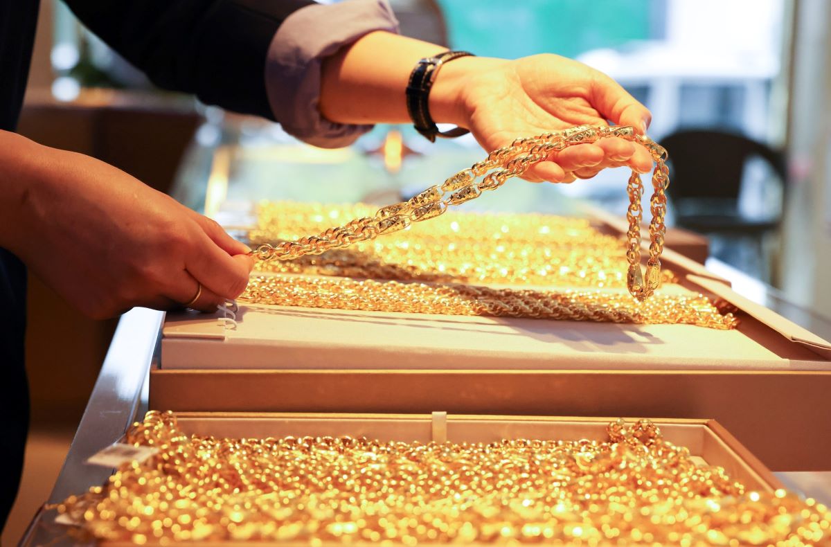 Gold prices are forecast to rise to $3,000/ounce. Photo: Xinhua