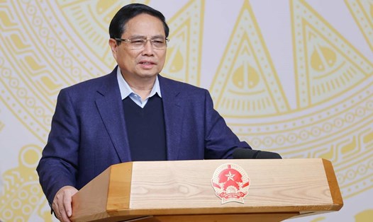 Thủ tướng Phạm Minh Chính nêu rõ, chuyển đổi số, chuyển đổi xanh, phát triển kinh tế tuần hoàn, kinh tế thông minh, kinh tế tri thức, kinh tế chia sẻ, kinh tế ban đêm đang là những mục tiêu và định hướng của thế giới. Ảnh: VGP