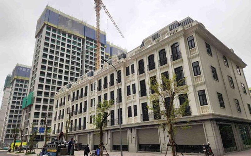 Piloting the implementation of commercial housing projects through agreements on receiving land use rights. Photo: Cao Nguyen.
