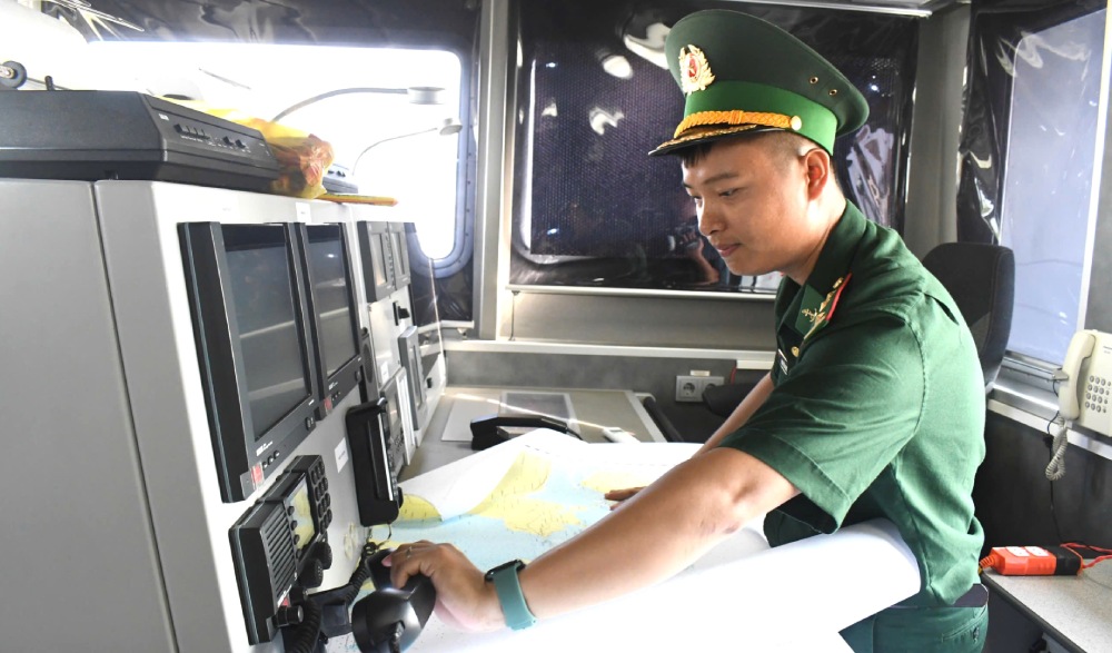 Lieutenant Nguyen Duy Hoang - captain of ship BP 28.19.02. Photo: Interviewee
