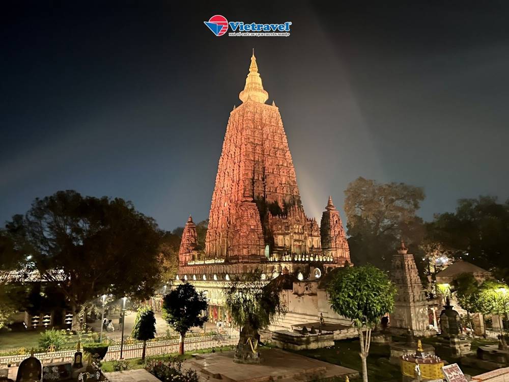 Thánh địa Bodh Gaya. Ảnh: Vietravel