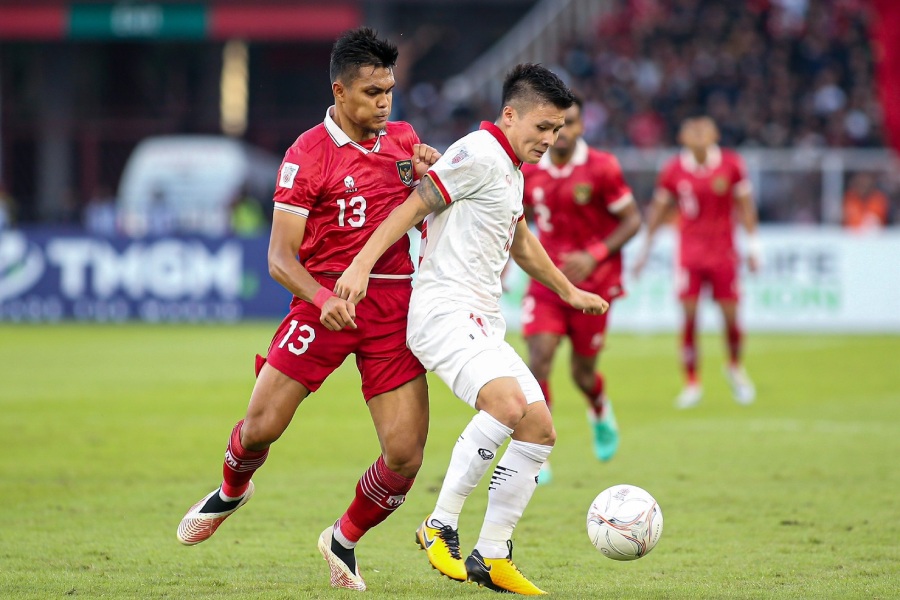 Vietnam team meets Indonesia in the third match of the group stage of ASEAN Cup 2024. Photo: Minh Dan