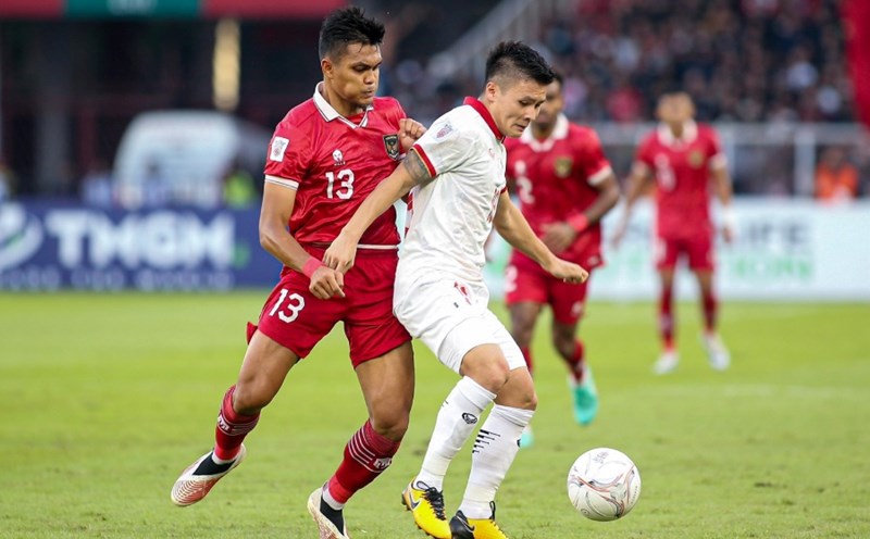 Vietnam team meets Indonesia in the third match of the group stage of ASEAN Cup 2024. Photo: Minh Dan