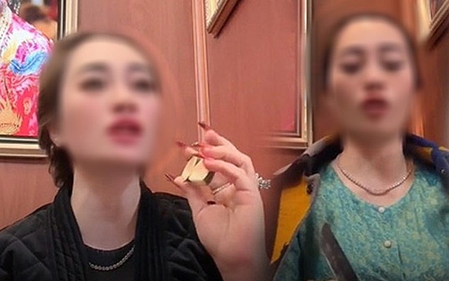 The People's Court of Kinh Mon town (Hai Duong) sentenced defendant "Co dong bo cau" Truong Thi Huong to 7 years and 3 months in prison for fraud and property appropriation. Photo: Cut from clip