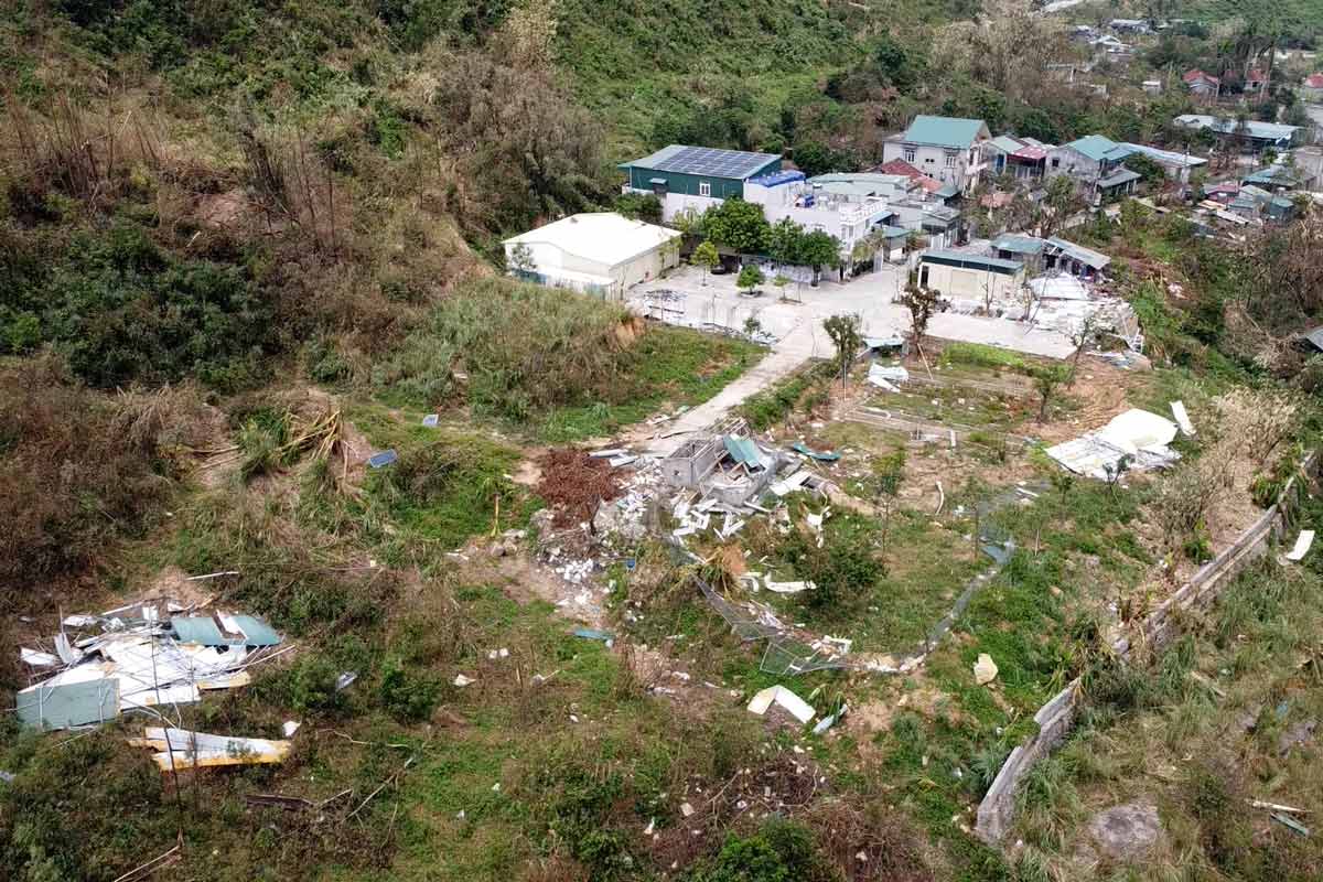 Overview of the landslide area of ​​33 households in Zone 5, Quang Hanh Ward, Cam Pha City, Quang Ninh Province. Photo: Doan Hung