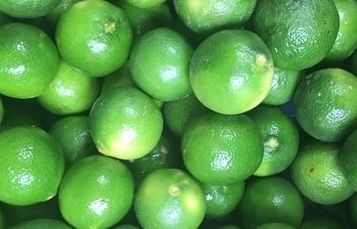 One of the effects of lemon peel is its ability to brighten the skin. Photo: Kieu Vu